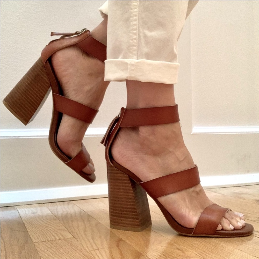 Strappy ankle strap Block Heel Sandals